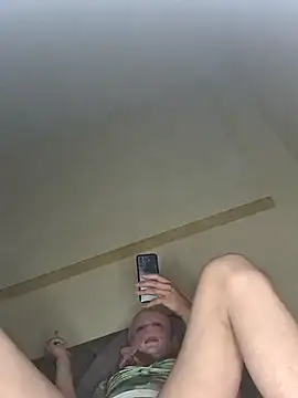 Snapshot of lolimirass24 chatting on 03/17/25, 01:46 lolimirass24 online show from 03/17/25, 01:46