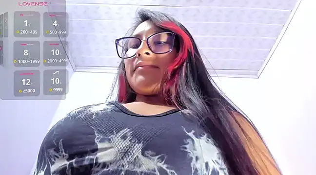 Natalia hott69 online show from 12/15/24, 04:07