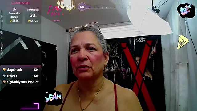 miisevvie  online show from 02/09/25, 10:21