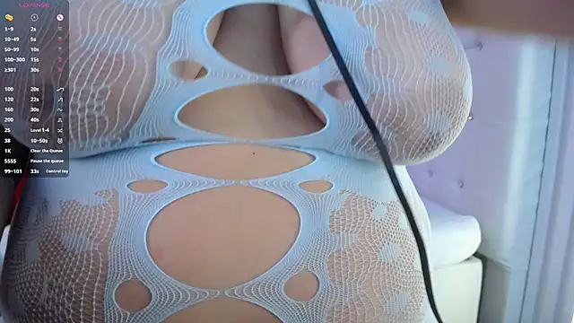 miisevvie  online show from 01/11/26, 12:26