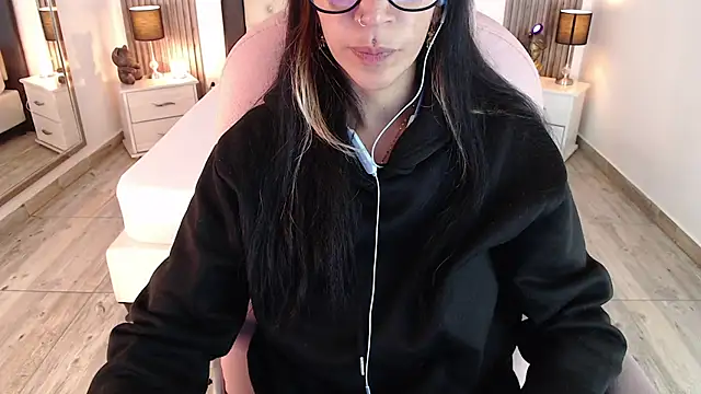 Sam mansson66 online show from 02/14/25, 12:14