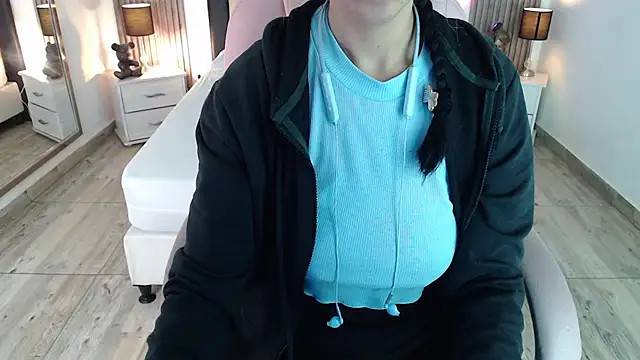 Sam mansson66 online show from 02/22/25, 12:19