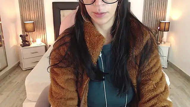 Sam mansson66 online show from 02/25/25, 12:13