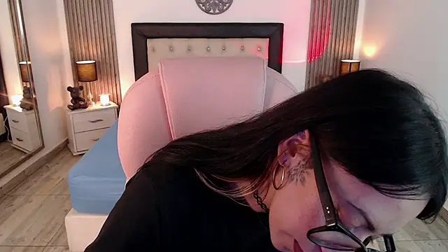 Sam mansson66 online show from 03/04/25, 06:29