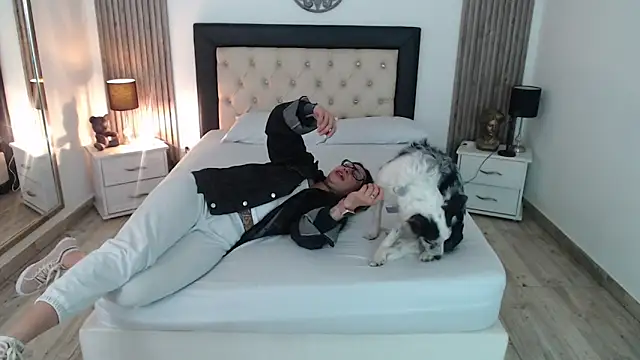 Sam mansson66 online show from 03/20/25, 12:11