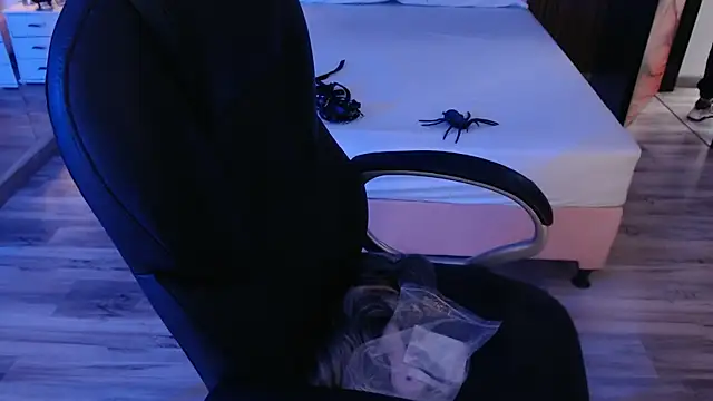 Sam mansson66 online show from 10/02/25, 02:02