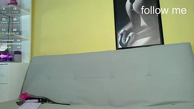 zoey-fox online show from 01/27/25, 03:37