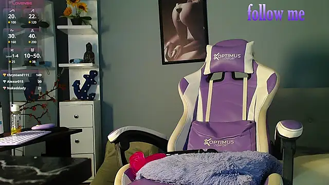 zoey-fox online show from 03/14/25, 07:26