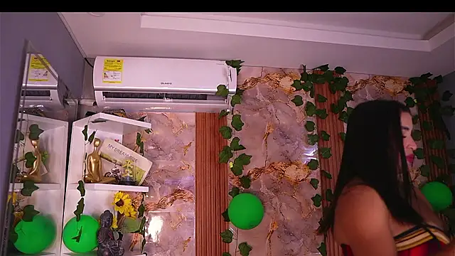 zoey-fox online show from 03/20/26, 11:09