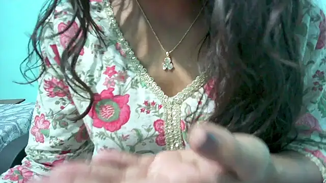 Only hunny online show from 03/03/25, 08:43