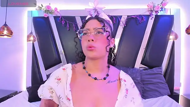 antonelllepiercee online show from 03/04/26, 10:21