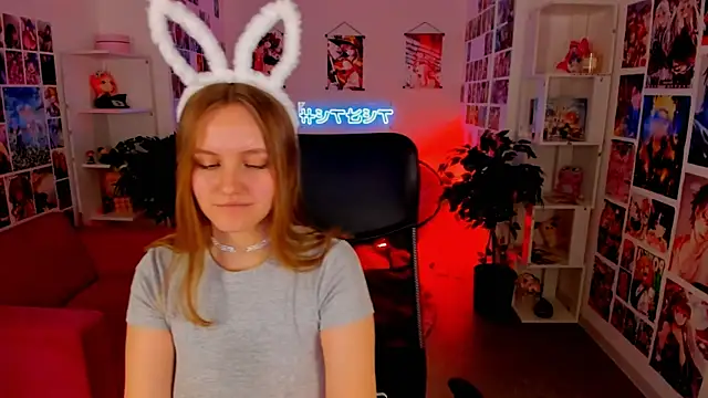 Snapshot of KellyPoter chatting on 12/13/24, 06:38 KellyPoter online show from 12/13/24, 06:38