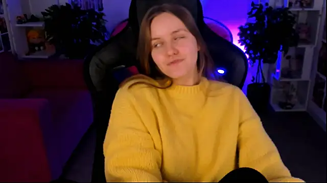 Snapshot of KellyPoter chatting on 02/18/25, 08:27 KellyPoter online show from 02/18/25, 08:27