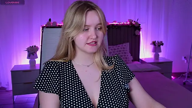 KellyPoter online show from 06/04/26, 07:25