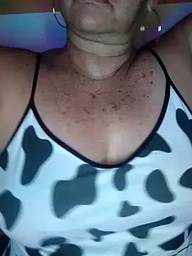 Kasandra Ho online show from 03/07/26, 01:52