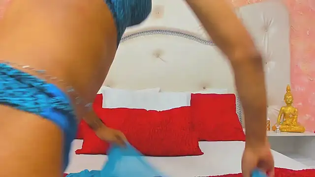 NahomiWhitel online show from 03/05/25, 06:45