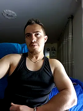 dragon1006 online show from 11/17/25, 07:03