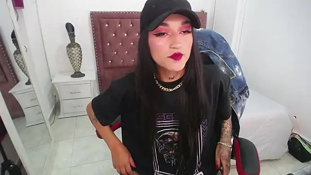 amelierouss online show from 01/14/25, 04:40