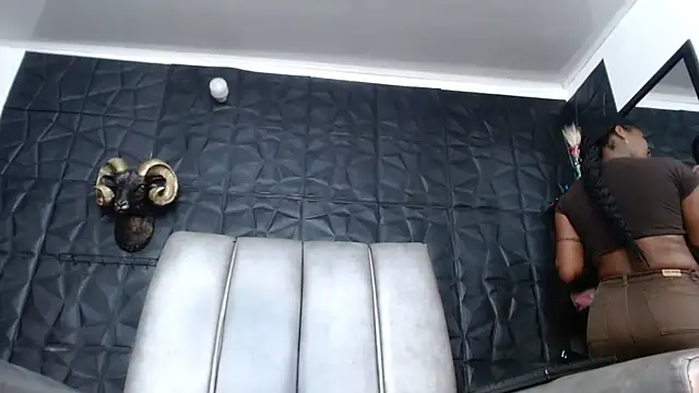 Hanna Fox 69 online show from 02/23/26, 09:50