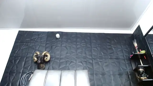 Hanna Fox 69 online show from 04/21/26, 08:53