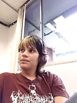 Snapshot of Caitlynwheler chatting on 01/31/25, 04:27 Caitlynwheler online show from 01/31/25, 04:27