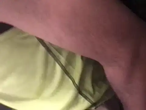 Snapshot of bigdomdaddy4bitch chatting on 01/15/25, 05:47 bigdomdaddy4bitch online show from 01/15/25, 05:47