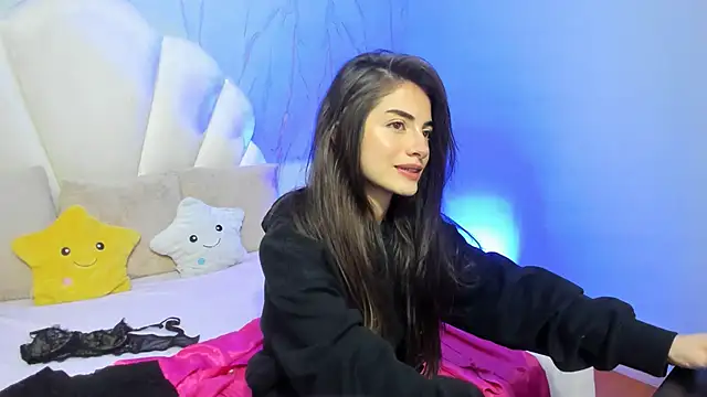 Snapshot of Megga_Bluee chatting on 01/03/25, 08:32 Megga Bluee online show from 01/03/25, 08:32