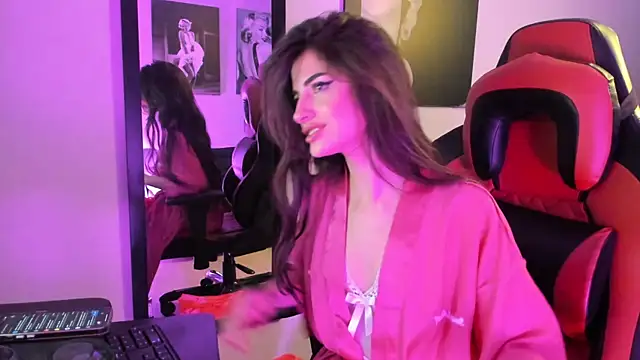 Snapshot of Megga_Bluee chatting on 02/01/25, 10:02 Megga Bluee online show from 02/01/25, 10:02