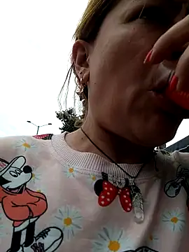 Skylar-Vox- online show from 03/20/25, 04:31