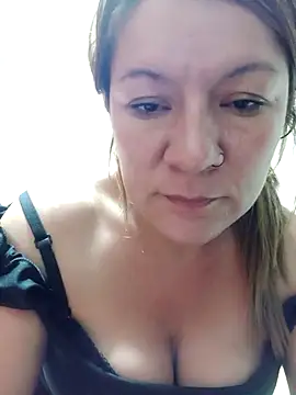 Skylar-Vox- online show from 03/22/25, 08:08