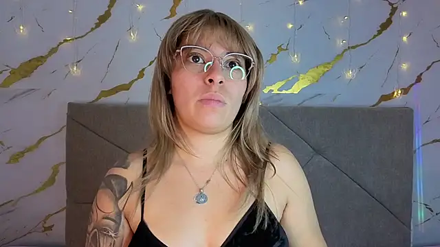 agatha 97  online show from 09/12/25, 04:56