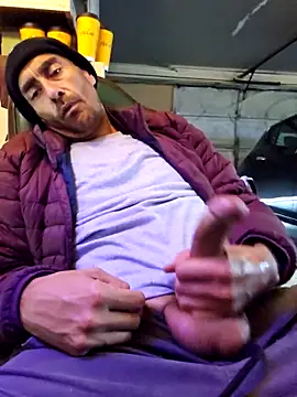 Pumpndeep online show from 11/17/25, 09:42