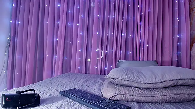 mia stanfort online show from 02/23/26, 07:11