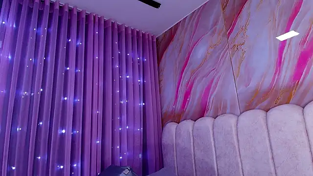 mia stanfort online show from 02/28/26, 07:15