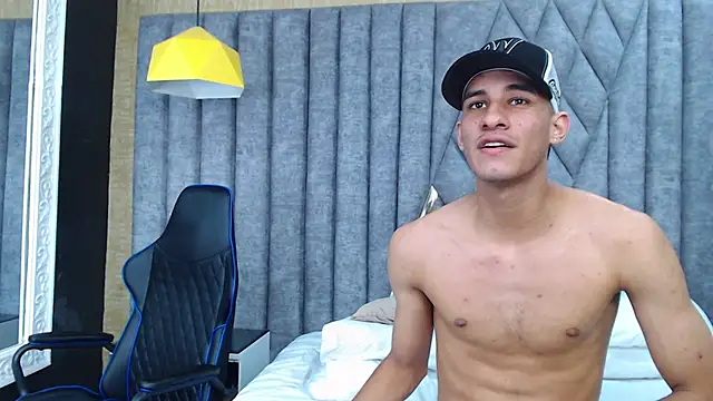 JakeMoxley online show from 01/25/25, 03:41