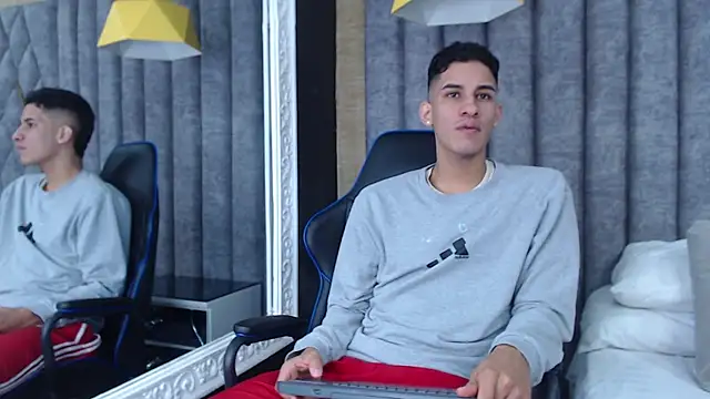 JakeMoxley online show from 02/05/25, 12:49