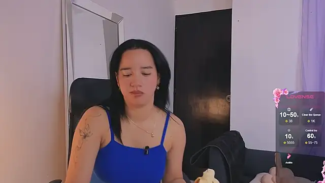 emilyrouxe online show from 09/24/25, 02:53