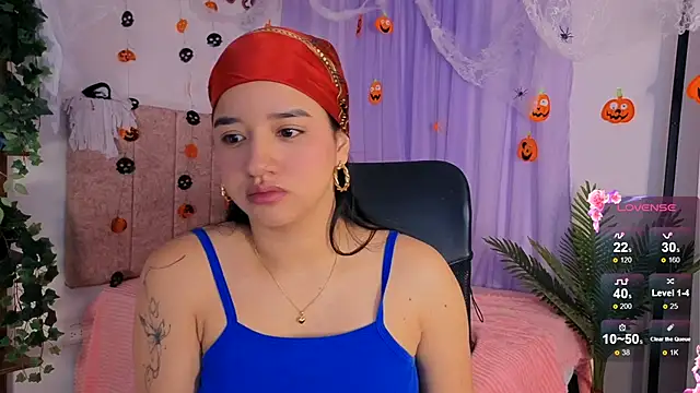 emilyrouxe online show from 10/29/25, 02:30