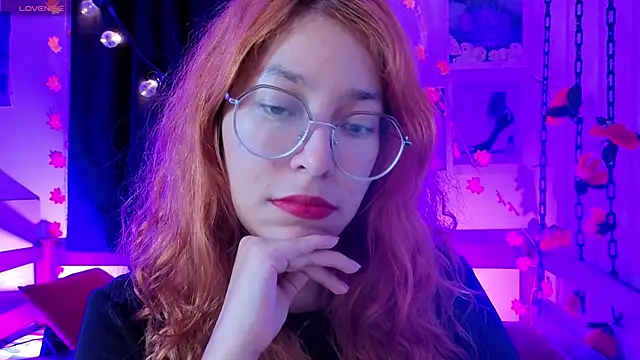  Moon Johnson online show from 05/15/26, 10:50