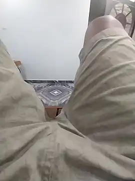 Snapshot of sudhastriper chatting on 02/23/25, 08:39 sudhastriper online show from 02/23/25, 08:39