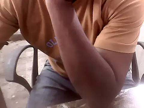 Snapshot of sudhastriper chatting on 03/08/25, 01:36 sudhastriper online show from 03/08/25, 01:36