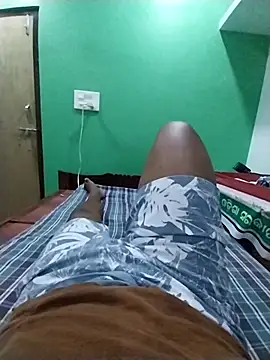 Snapshot of sudhastriper chatting on 10/19/25, 05:57 sudhastriper online show from 10/19/25, 05:57