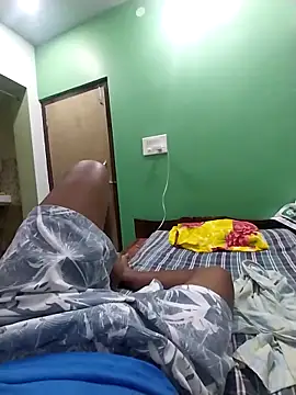 Snapshot of sudhastriper chatting on 11/02/25, 07:16 sudhastriper online show from 11/02/25, 07:16