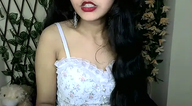 SUZY FROMUS online show from 01/18/25, 07:58