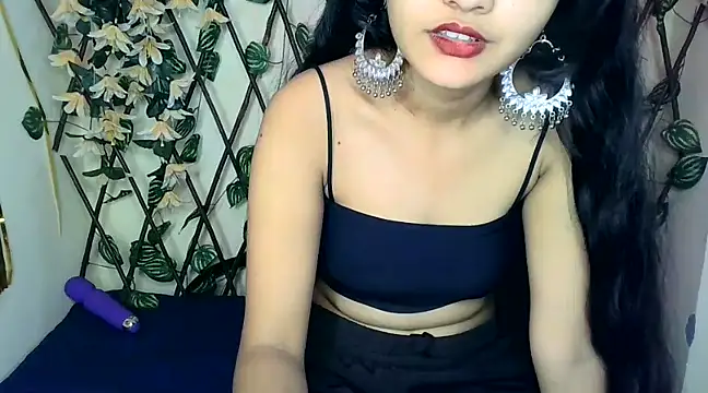 SUZY FROMUS online show from 02/04/25, 08:06