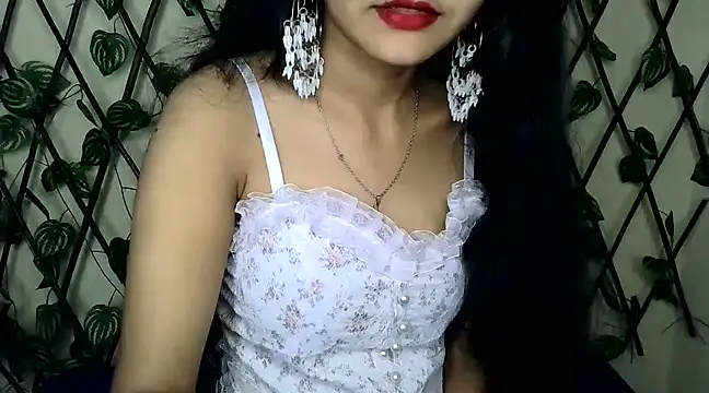 SUZY FROMUS online show from 03/11/25, 05:57