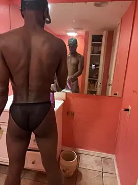 Backshort11 online show from 10/19/25, 02:29