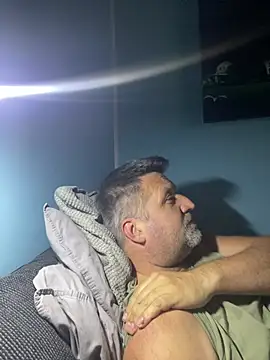 Snapshot of Haariglang chatting on 01/28/25, 07:32 Haariglang online show from 01/28/25, 07:32