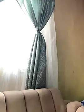 Snapshot of SEXY_TOKYOxxx chatting on 11/26/25, 05:30 SEXY TOKYOxxx online show from 11/26/25, 05:30