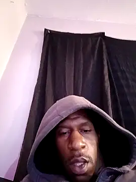 Snapshot of willywonka7793 chatting on 12/21/24, 01:26 willywonka7793 online show from 12/21/24, 01:26